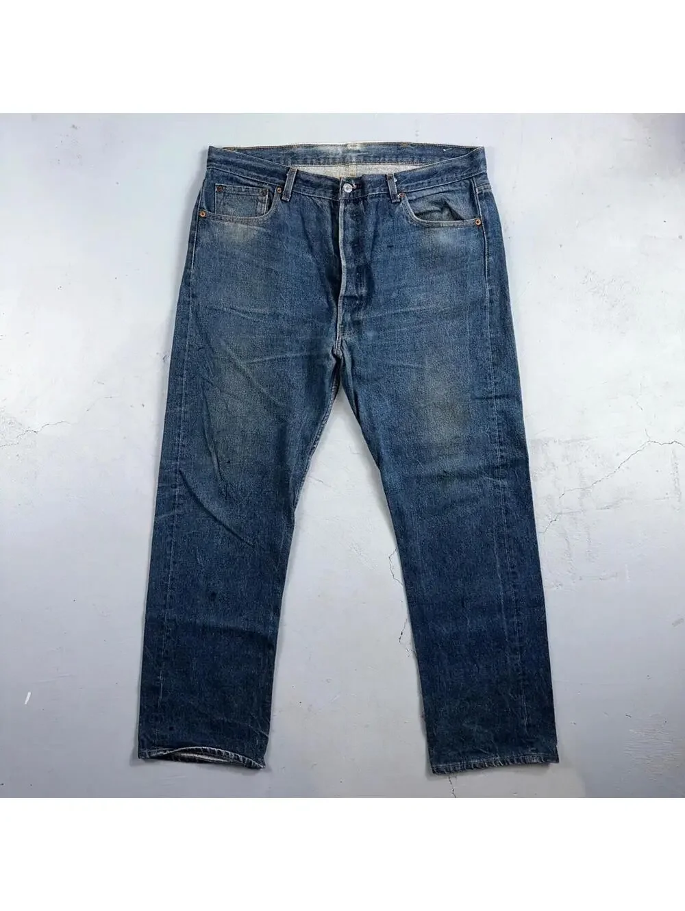 Levis 501 Vintage 80s USA XX Straight Leg Jeans Blue Light Wash 40x33 Act 38x29